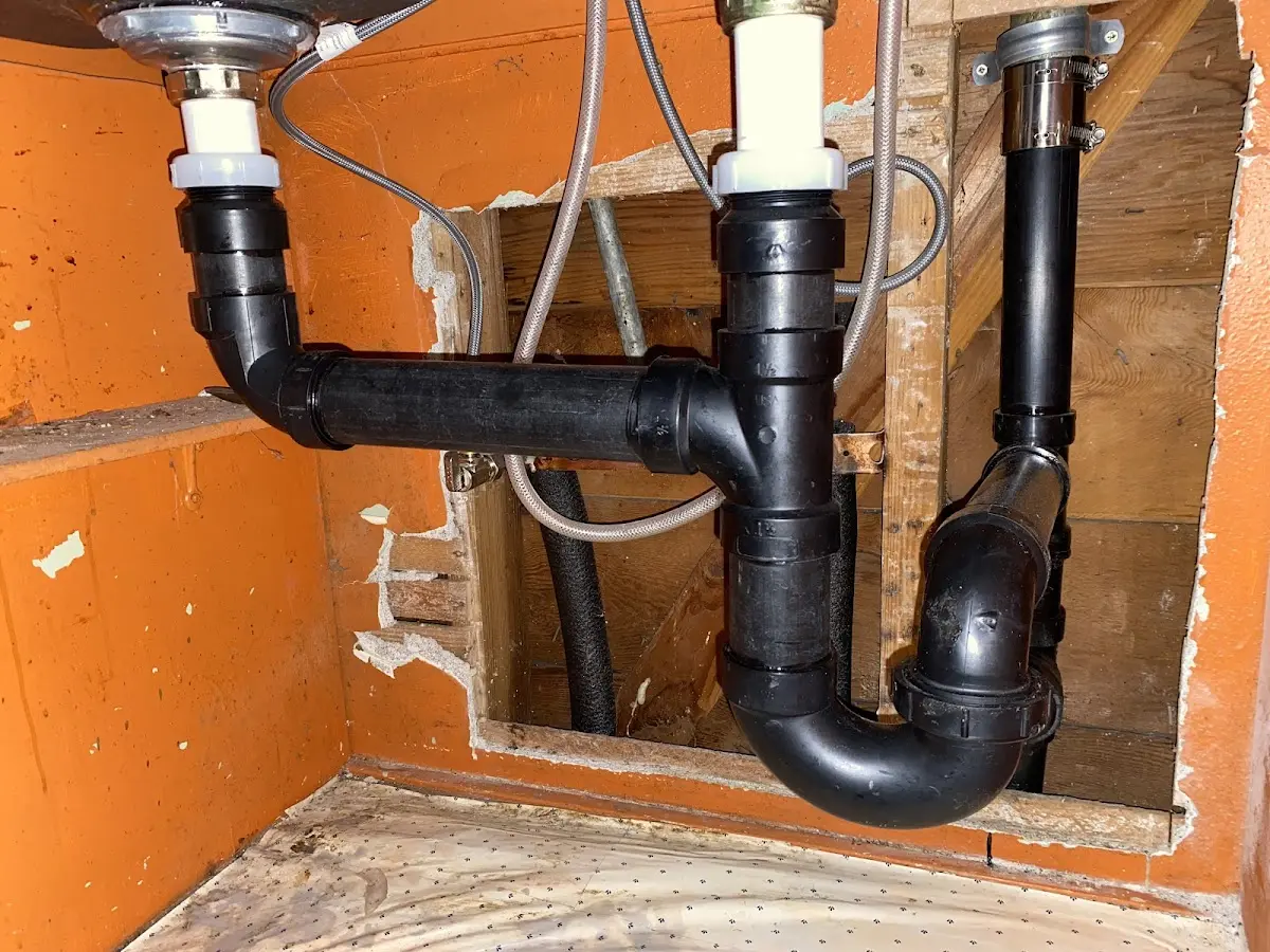 Professional Pipe Bursting equipment and tools on the job in Burton